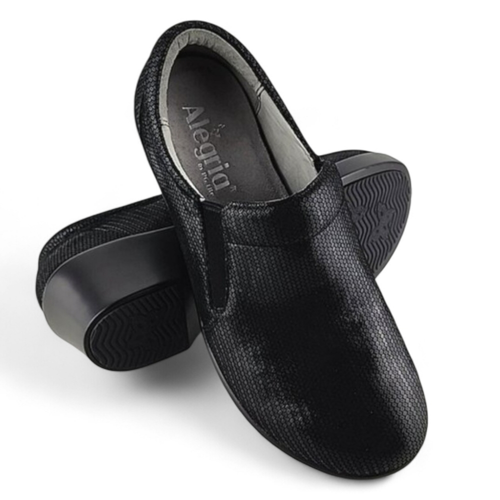 Alegria Women's Eryn Bob & Weave Black Leather Slip On Wedge Work Shoes 38
